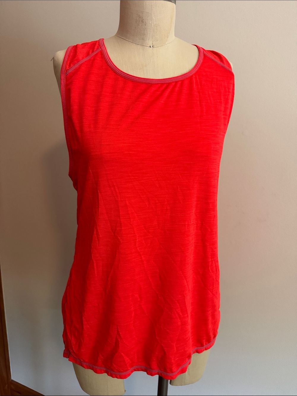 Athleta Bright Red Sleeveless Performance Tank